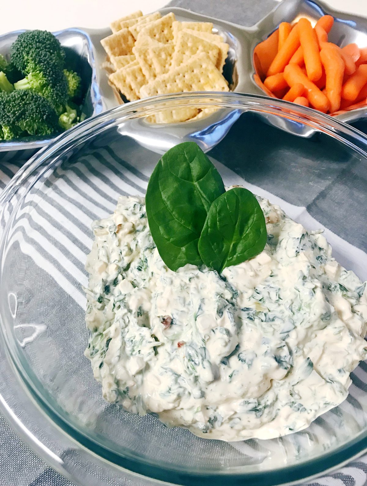 Tailgate Tuesday- Make Ahead Spinach Dip
